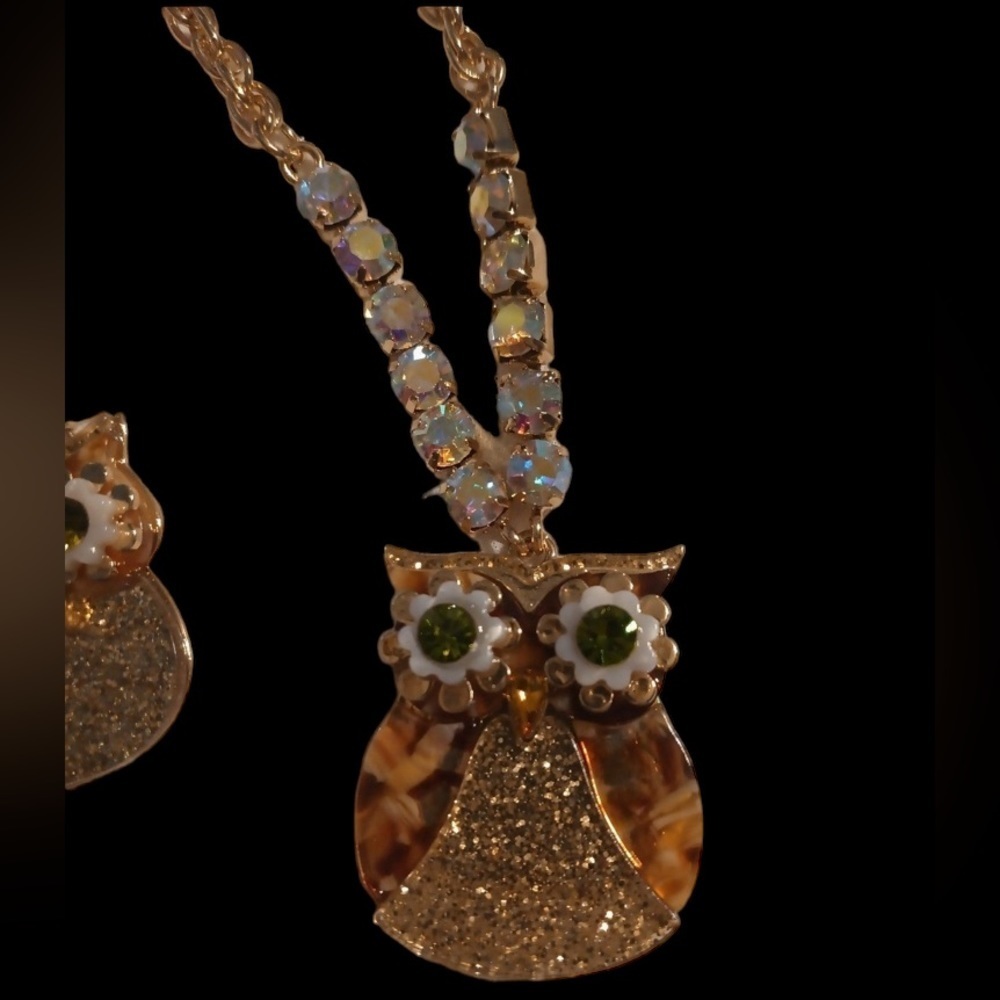 BETSEY JOHNSON SET Woodland Creatures Crystals Owl Necklace & Earrings SET NWT - Picture 5 of 8